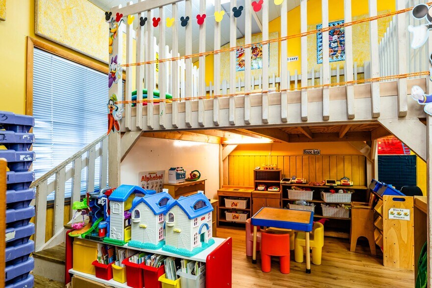 More Photos Of 3419 Hollywood Rd, Saint Joseph Daycare Center For Sale
