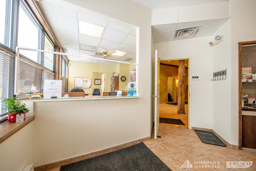 More Photos Of 26965 Center Ridge Rd, Westlake Medical For Sale
