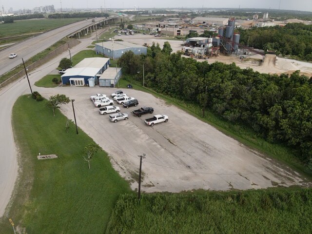 More Photos Of 6918 E Highway 332, Freeport Industrial For Lease