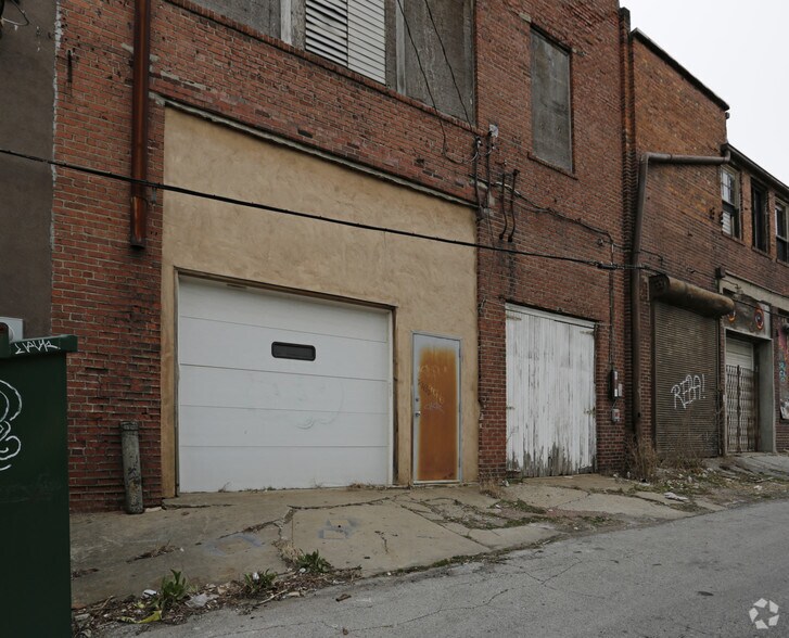 More Photos Of 1817 Mcgee St, Kansas City Storefront Retail Office For Sale