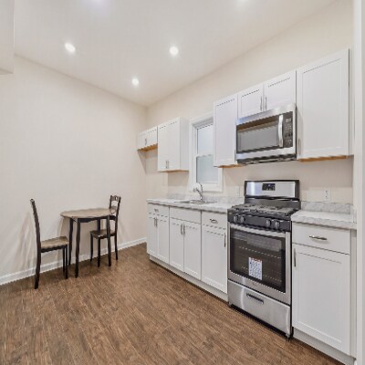 More Photos Of 878-880 Broadway, Bayonne General Retail For Sale