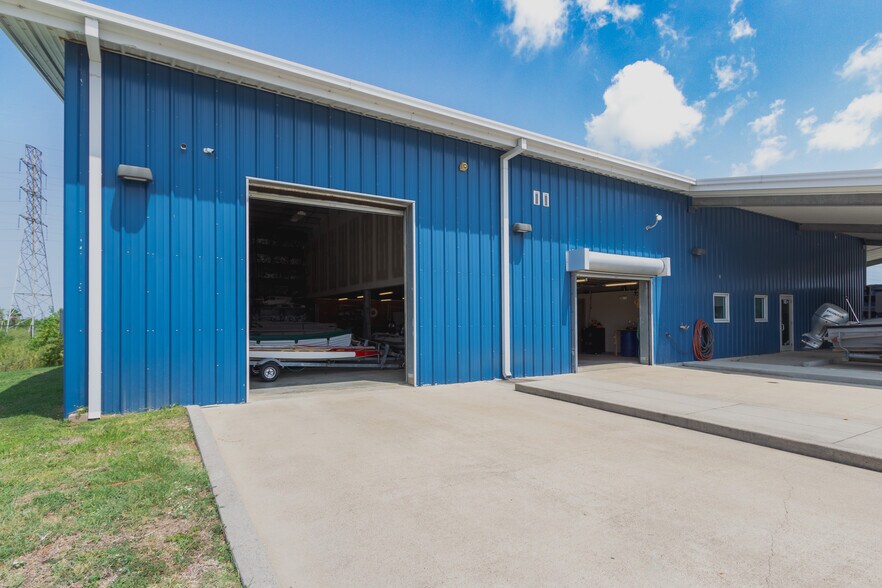 More Photos Of 7509 Broadway St, Galveston Lodge Meeting Hall For Sale