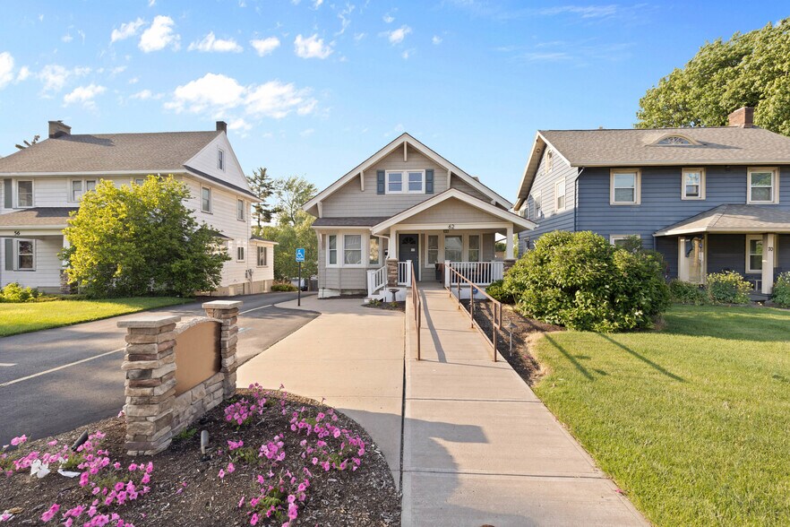 More Photos Of 62 Empire Blvd, Rochester Medical For Sale