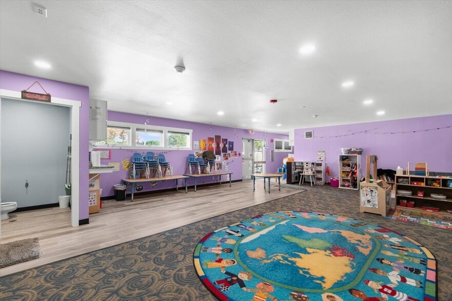 More Photos Of 340 Maple St, Frederick Specialty For Sale