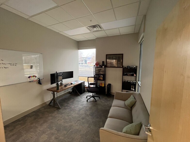 More Photos Of 1133-1153 N 1430 W, Orem Warehouse For Lease