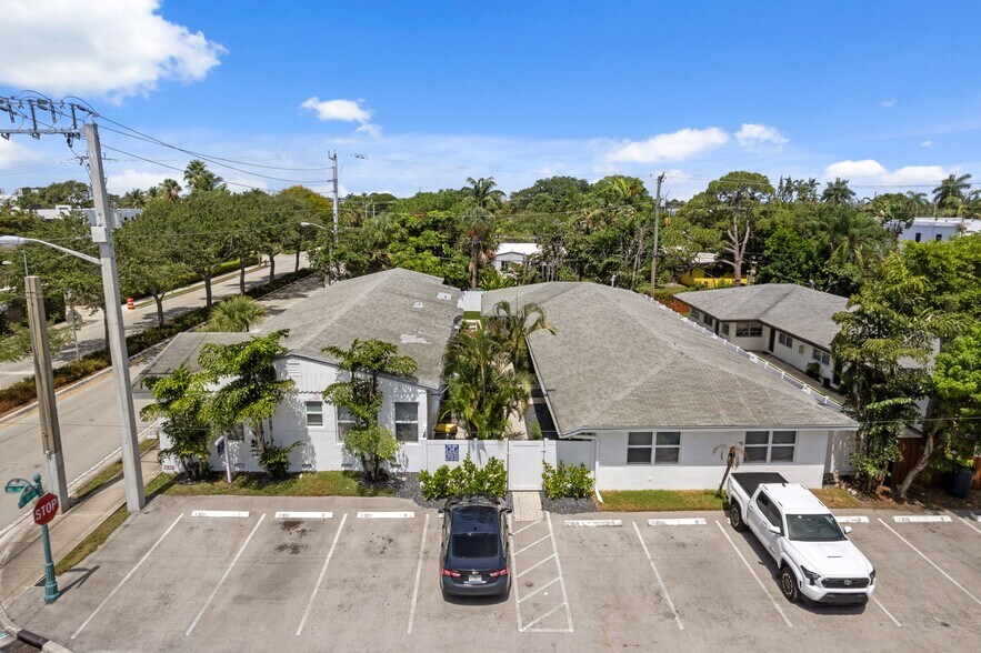 Primary Photo Of 1301 NE 16th Ter, Fort Lauderdale Apartments For Sale