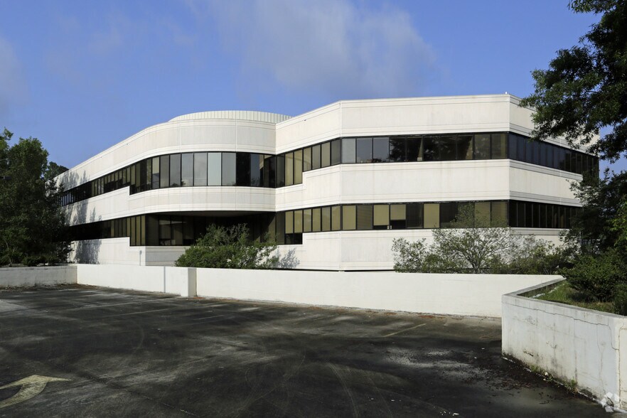 More Photos Of 1135 Kildaire Farm Rd, Cary Office For Lease
