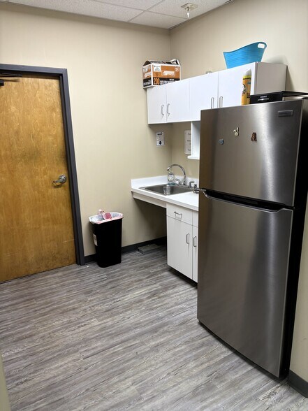More Photos Of 1038 Culp Rd, Pineville Manufacturing For Lease