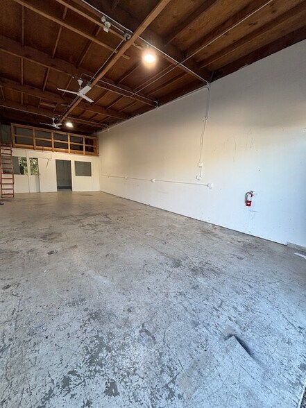 More Photos Of 2915 Kerner Blvd, San Rafael Industrial For Sale