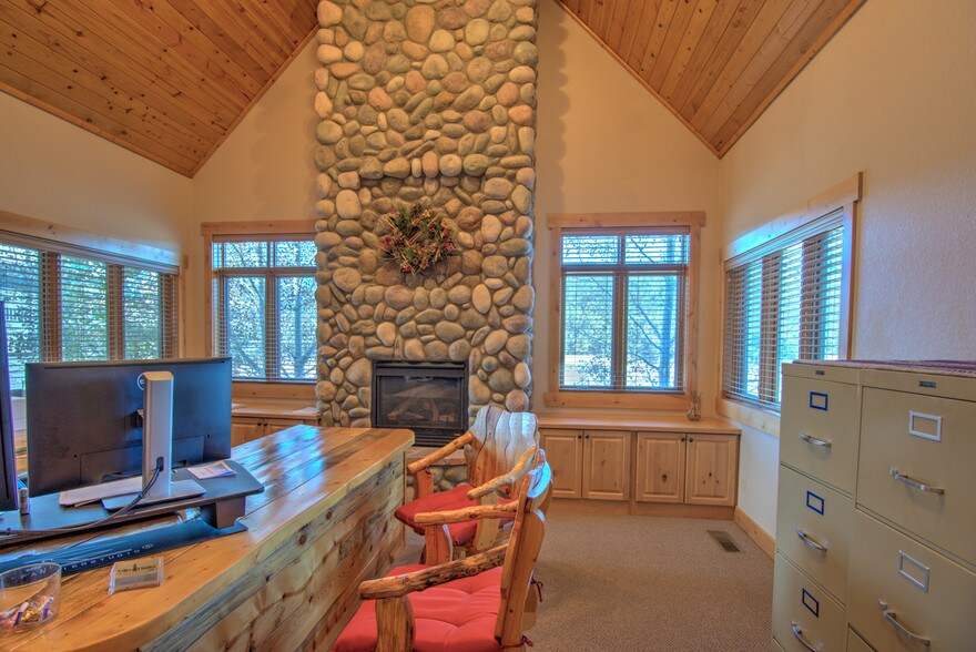 More Photos Of 70 Morning Sun Dr, Woodland Park Loft Creative Space For Sale