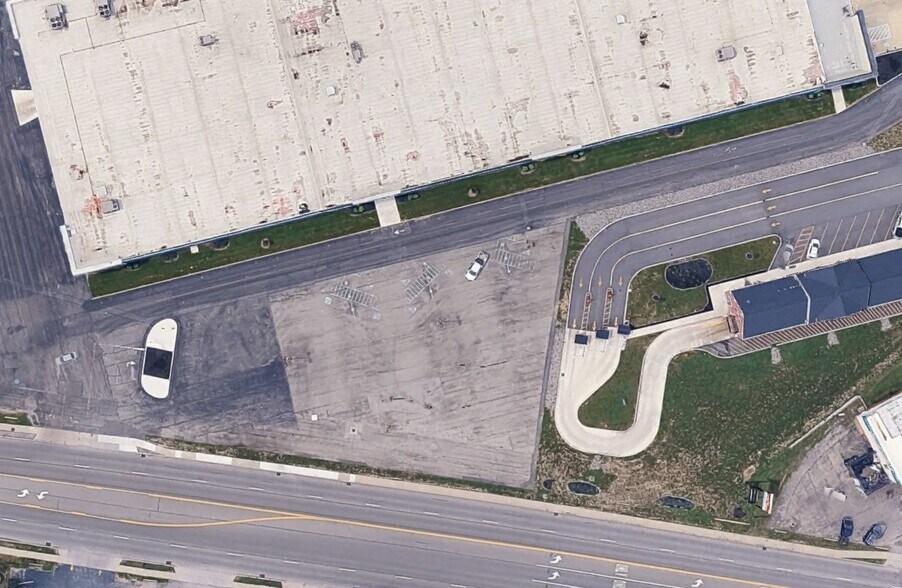 More Photos Of 2700 Military rd, Niagara Falls Land For Sale