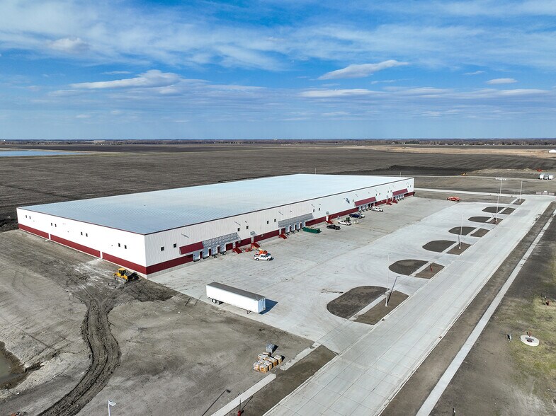 More Photos Of 3401 N 46th Ave, Fargo Industrial For Lease