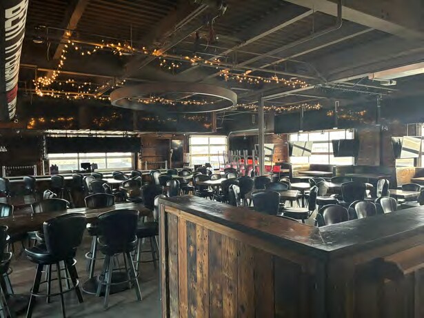 More Photos Of 810 E 1st St, Ankeny Restaurant For Sale