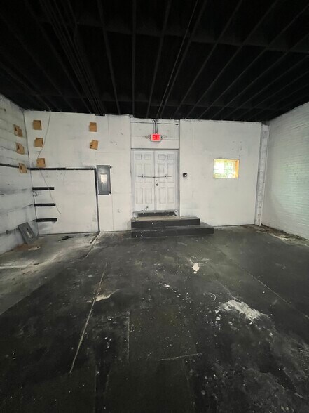 More Photos Of 514 Broadway St, Myrtle Beach Storefront For Lease