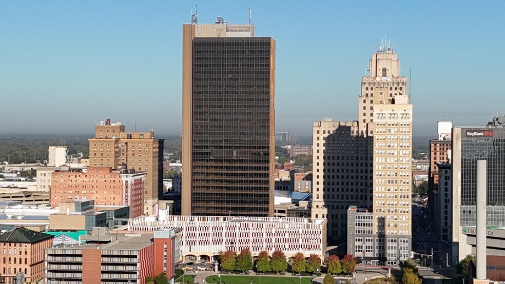 Primary Photo Of 200 N Saint Clair St, Toledo Office Residential For Lease