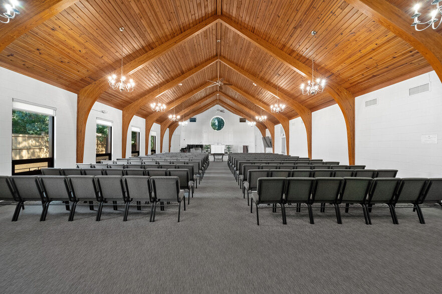 More Photos Of 219 Georgetown Rd, Raleigh Religious Facility For Sale