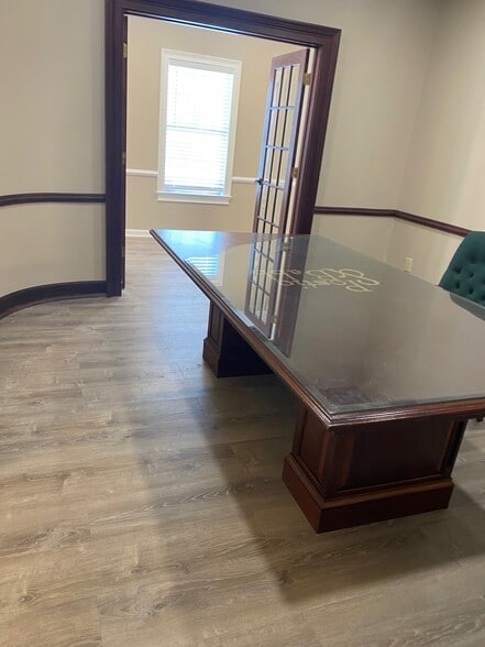 More Photos Of 707 Whitlock Ave SW, Marietta Medical For Lease