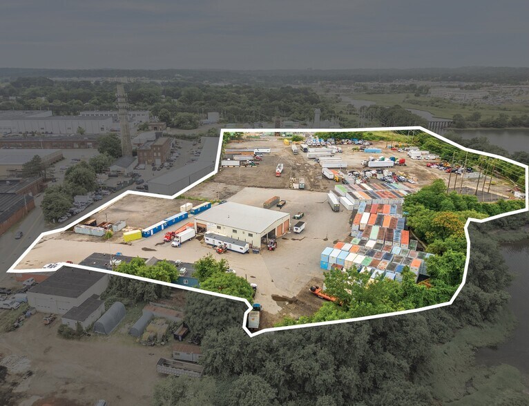 Primary Photo Of 56-58R Pulaski St, Peabody Warehouse For Lease