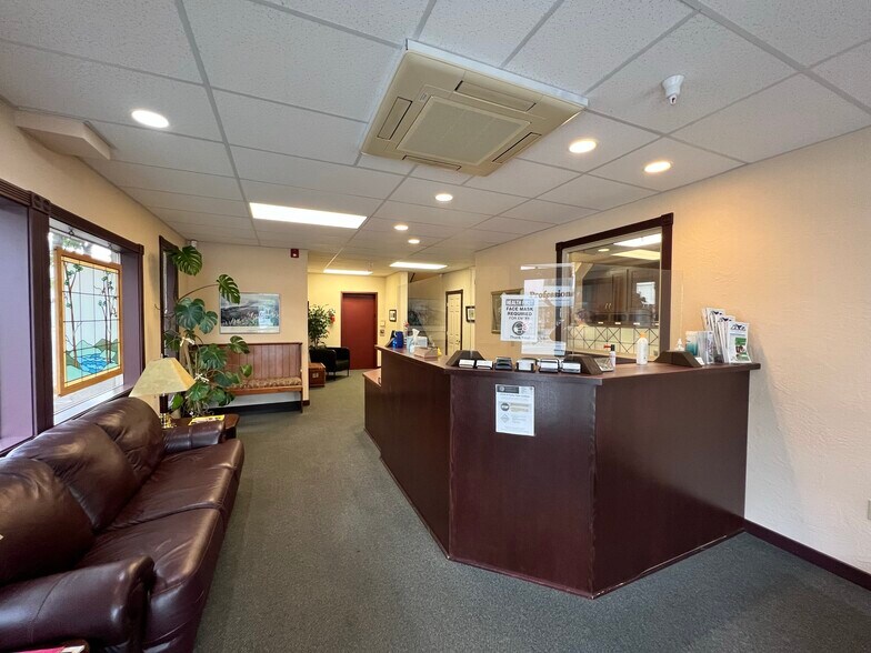 More Photos Of 142 W 8th Ave, Eugene Office For Sale