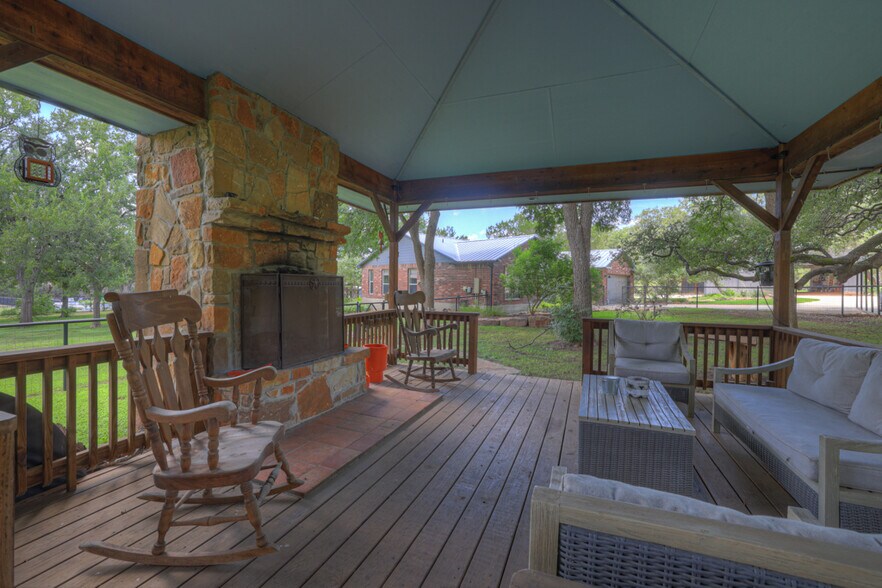 More Photos Of 14147 FM 306, Canyon Lake Trailer Camper Park For Sale