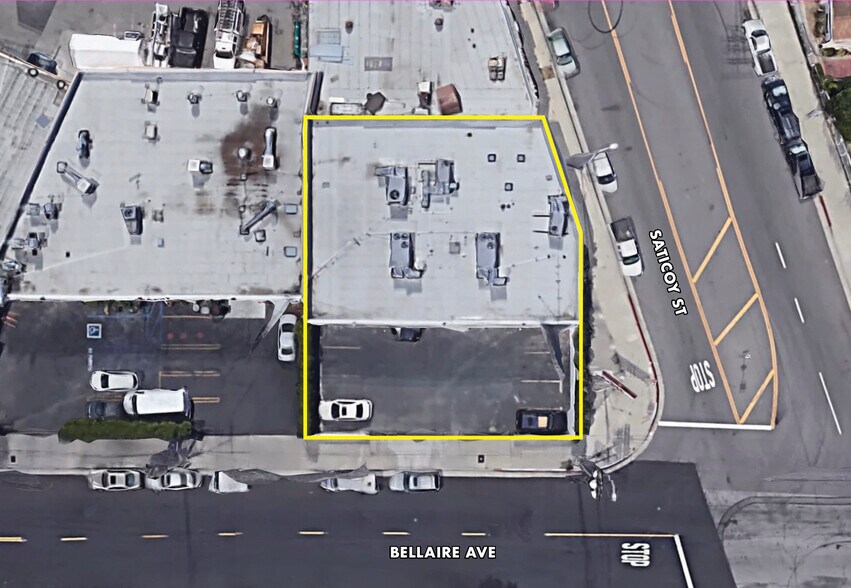 More Photos Of 7425 Bellaire Ave, North Hollywood Warehouse For Sale