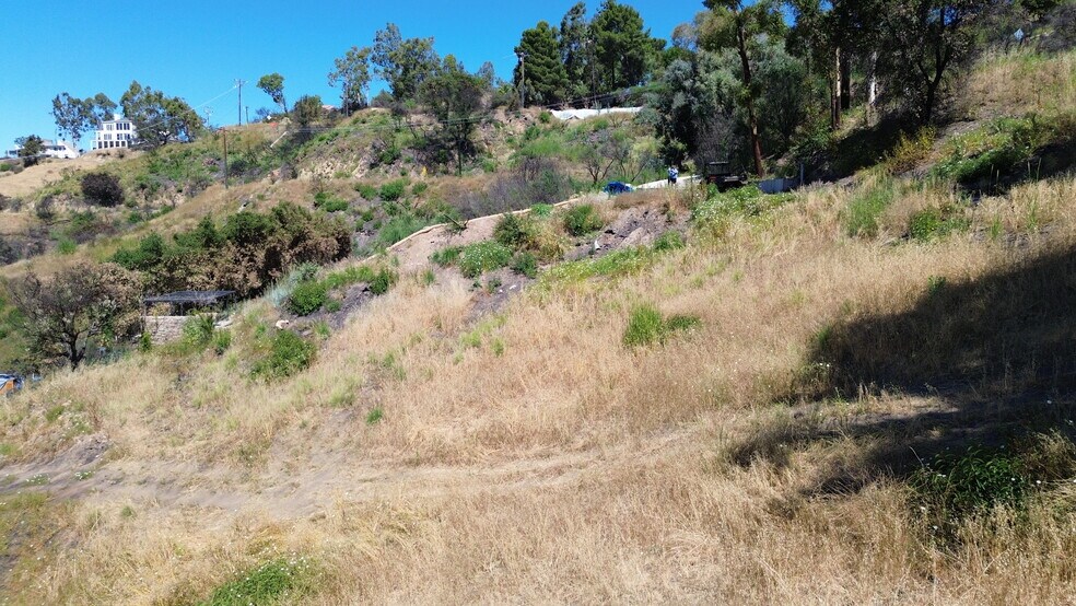 More Photos Of 2460 Tuna Canyon Rd, Topanga Land For Sale