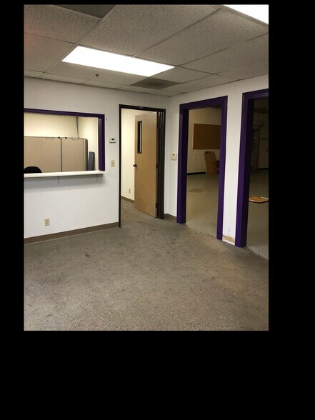 More Photos Of 302-376 NE 219th Ave, Gresham Light Manufacturing For Lease