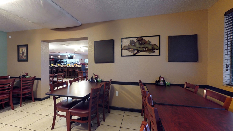 More Photos Of 9576 N Citrus Springs Blvd, Citrus Springs Restaurant For Lease
