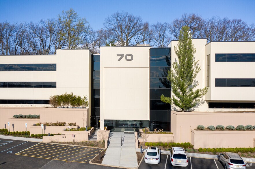 More Photos Of 70 Hilltop Rd, Ramsey Office For Lease