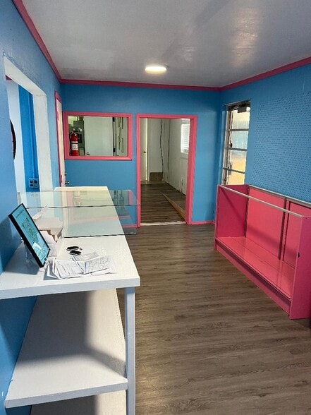 More Photos Of 12828 E 11th St, Tulsa Storefront Retail Office For Lease