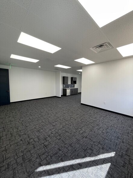 More Photos Of 5446 Thornwood Dr, San Jose Medical For Lease