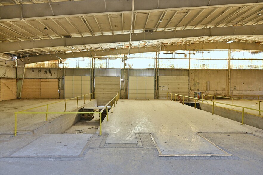 More Photos Of 7845 Carneal Rd, West Paducah Warehouse For Lease