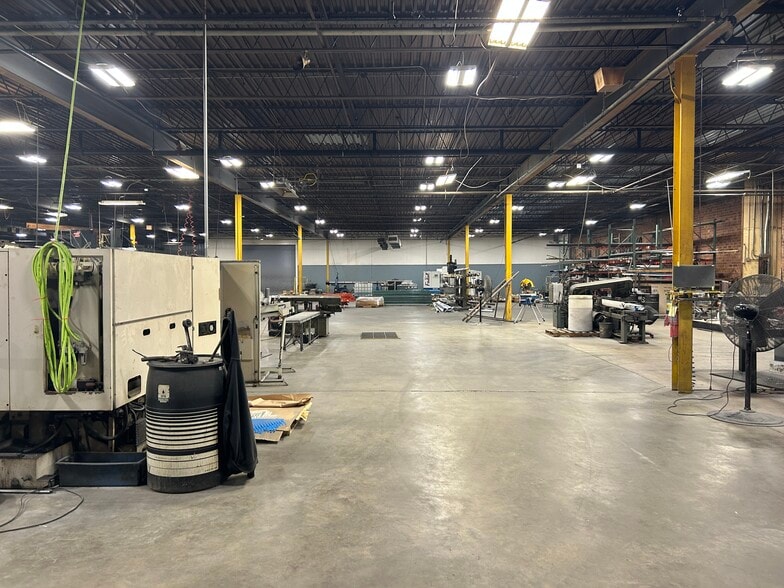 More Photos Of 108 Chicksaw Rd, Gastonia Manufacturing For Sale