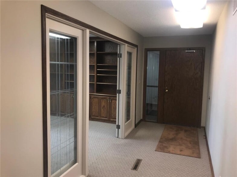 More Photos Of 130 Park Ave S, Saint Cloud Office For Sale