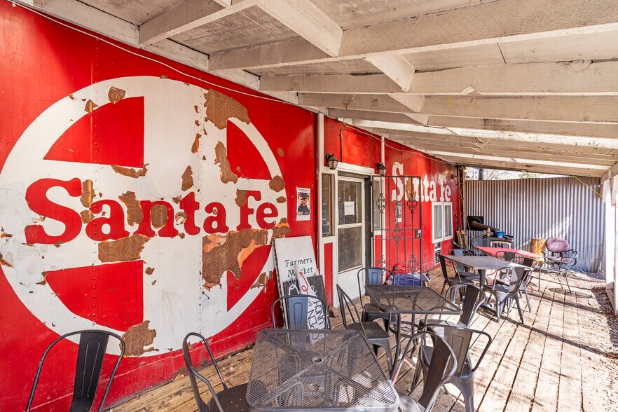 More Photos Of 2849 NM 14, Madrid General Retail For Sale