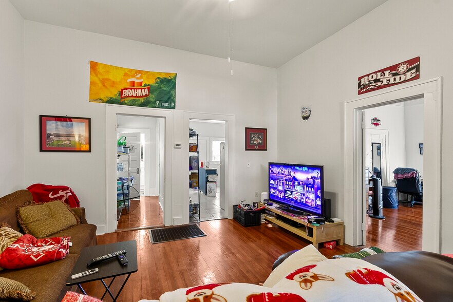 More Photos Of 1021 Queen City Ave, Tuscaloosa Multifamily For Sale
