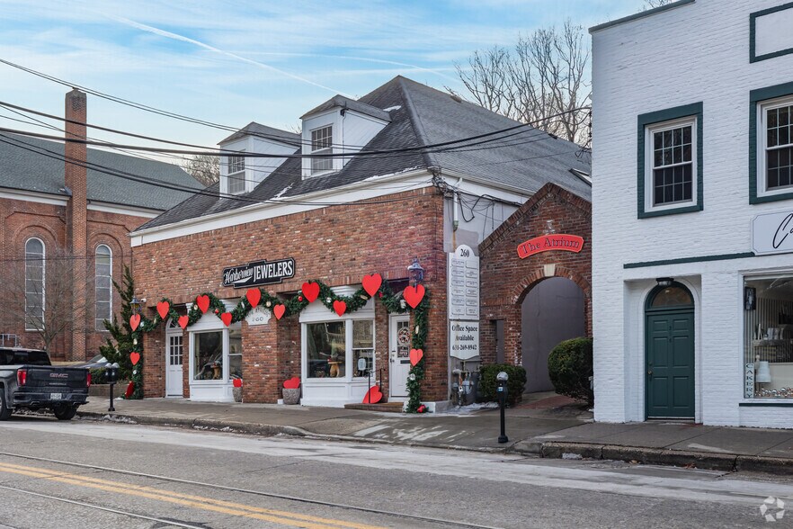 Primary Photo Of 260 Main St, Northport Office For Lease
