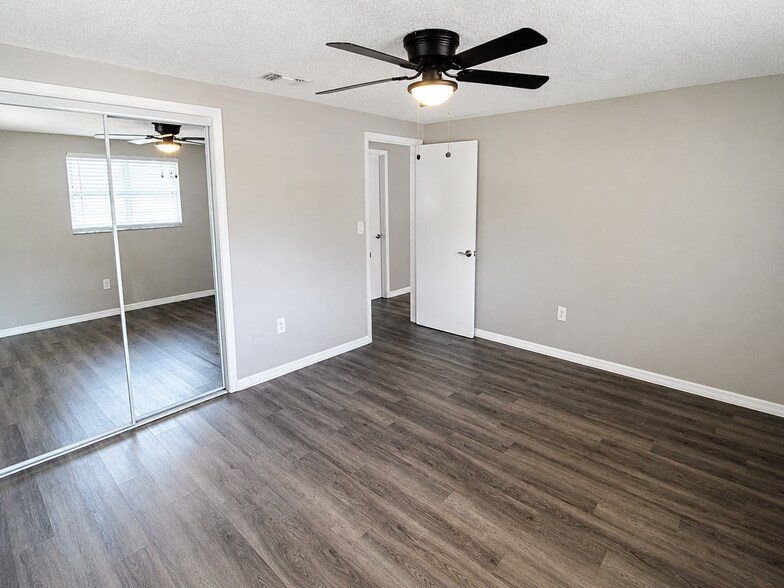 More Photos Of 350 Elm St, Englewood Apartments For Sale