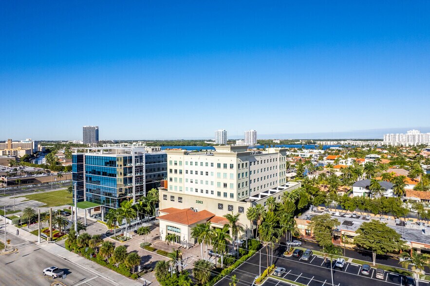 More Photos Of 3363 NE 163rd St, North Miami Beach Medical For Sale