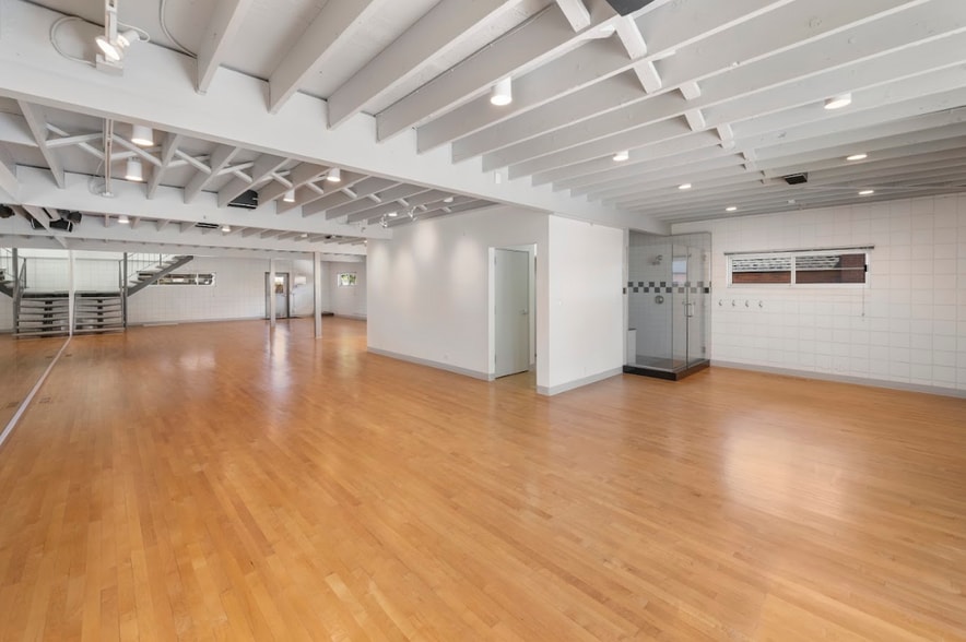 More Photos Of 533 California Ave, Reno Loft Creative Space For Sale