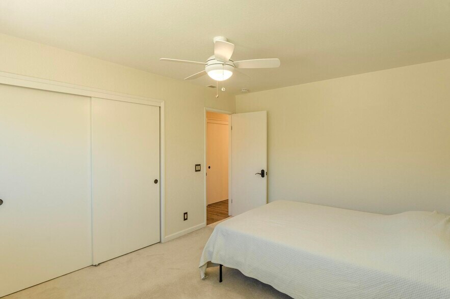 More Photos Of 457 Spencer St, Monterey Apartments For Sale