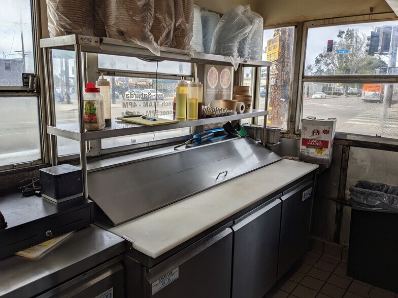 More Photos Of 1110 N Virgil Ave, Los Angeles Storefront Retail Residential For Lease