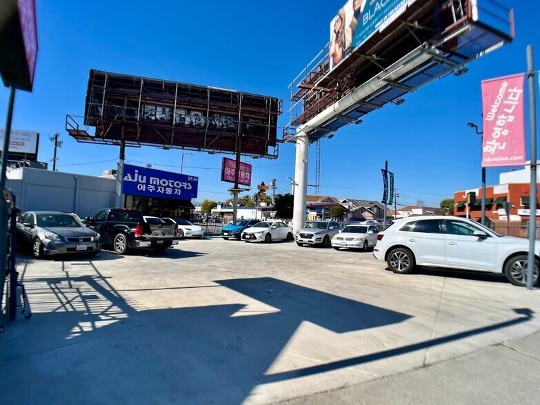 More Photos Of 3530 W Olympic Blvd, Los Angeles Storefront Retail Office For Lease