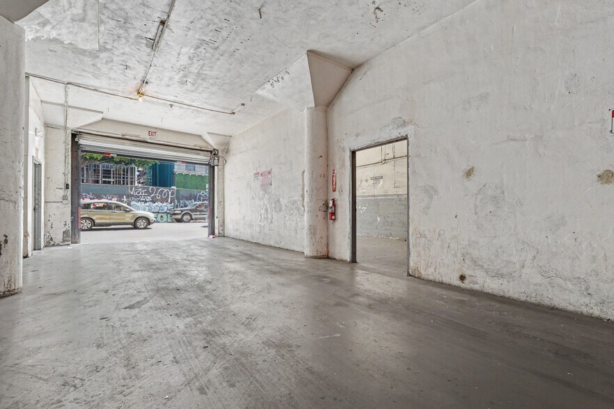 More Photos Of 421 E 6th St, Los Angeles Warehouse For Sale