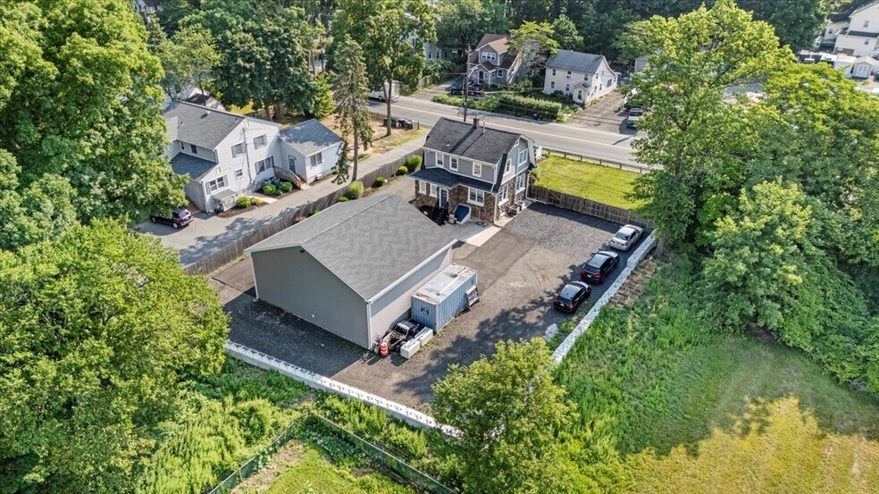 More Photos Of 363 S Middletown Rd, Nanuet Flex For Sale