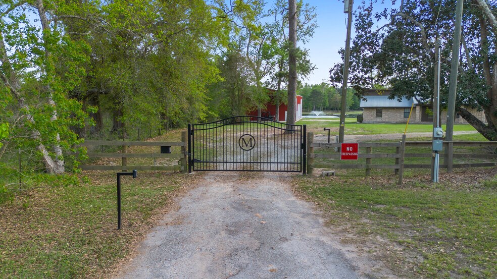 More Photos Of 246 County Road 385, Cleveland Land For Sale