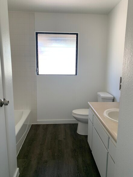 More Photos Of 667B Kamehameha Hwy, Pearl City Land For Lease