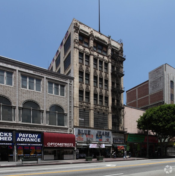 More Photos Of 551-553 S Broadway, Los Angeles Storefront Retail Office For Sale