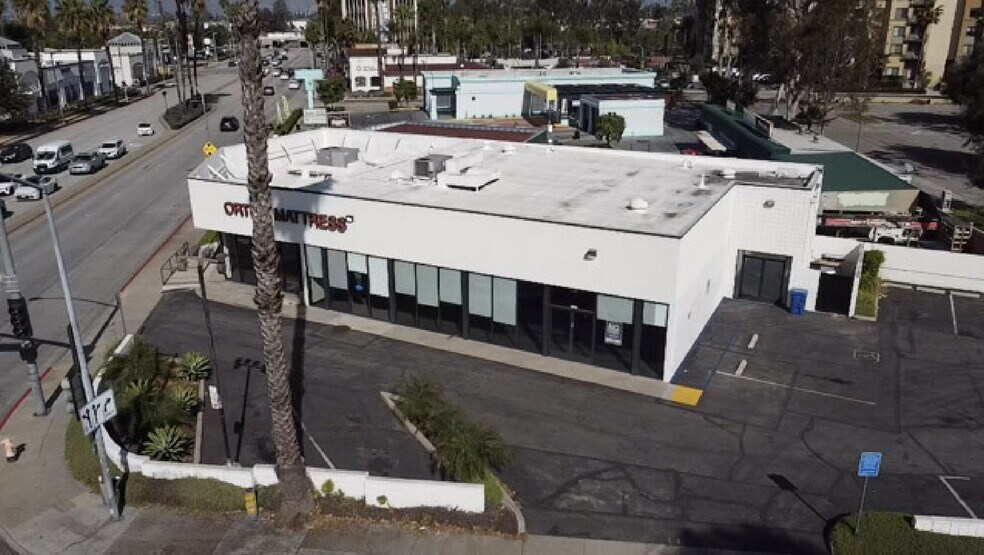 Primary Photo Of 300-330 S Vincent Ave, West Covina Freestanding For Sale