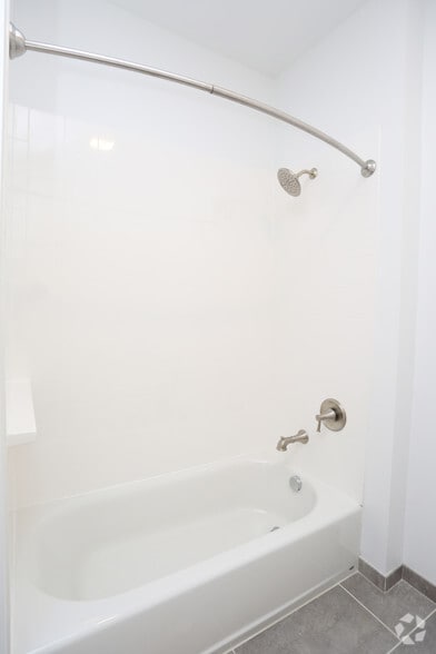 More Photos Of 164 Chalmers Ave, Buffalo Apartments For Sale